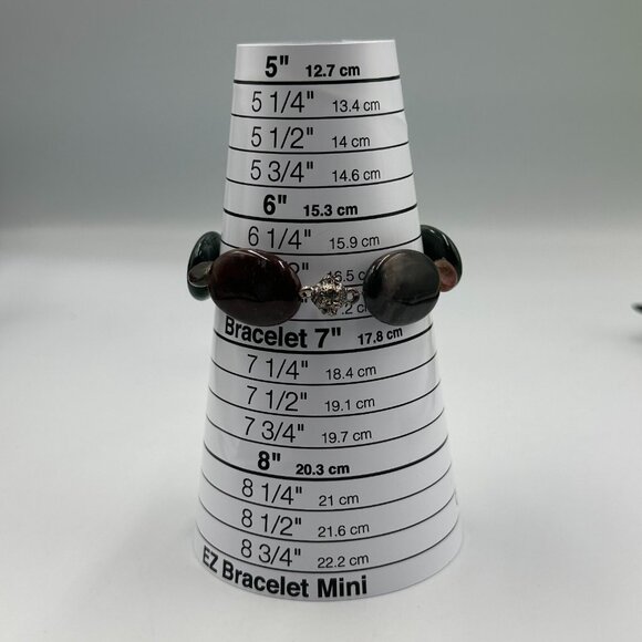 Beaded Band Watch Women Silver Tone Green Stones Magnetic Clasp New Battery - Picture 6 of 8